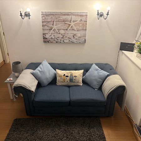 Seaton, Devon, Two Bed Apartment, Just Off The Sea Front. Dış mekan fotoğraf